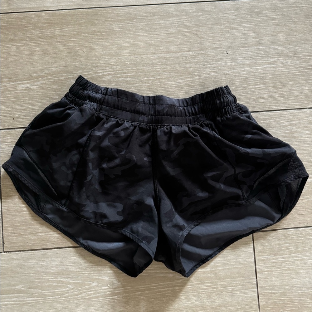 Lululemon hotty hot 2.5